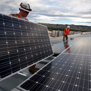 panneaux-solaires-lavernose Installation photovoltaïque : tout savoir sur les panneaux solaires à Lavernose-Lacasse