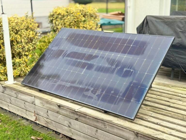 panneaux-solaires-rentabilite-2025-1 Découvrez pourquoi les panneaux solaires pourraient doubler votre rentabilité d'ici 2025 !