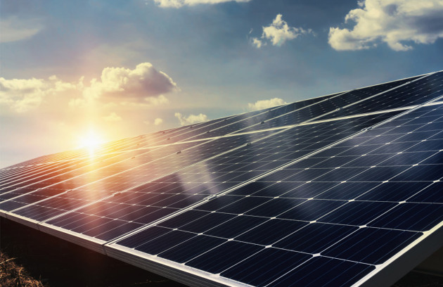 panneaux-solaires-sud-est-4 installation photovoltaique toit orienté sud est