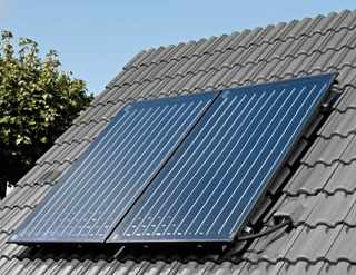 panneaux-solaires-surimposes-2 Les panneaux solaires en surimposition : la solution que vous ignoriez pour réduire vos factures d'énergie !