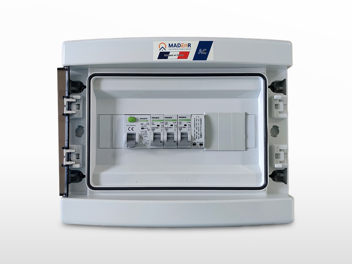 découvrez nos parafoudres photovoltaïques ac, conçus pour protéger vos installations solaires des surtensions et assurer leur longévité. optimisez la sécurité de votre système solaire tout en maximisant son efficacité avec des produits fiables et performants.