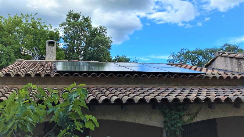 photovoltaique-chateaurenard-1 Installation photovoltaïque pour la station d'épuration de Châteaurenard : un investissement durable