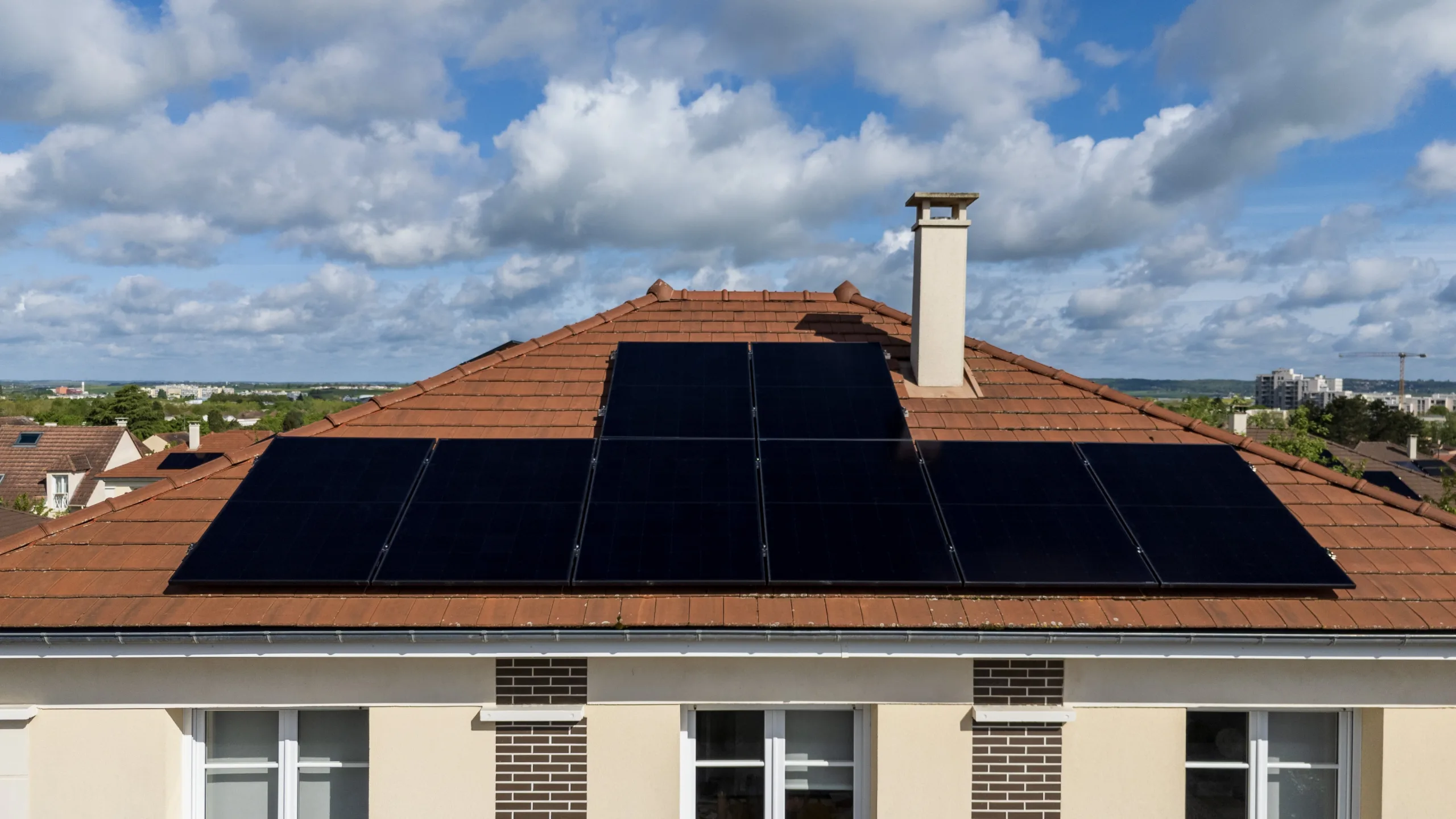photovoltaique-economies Découvrez comment les installations photovoltaïques peuvent transformer votre facture d’énergie en une aubaine incroyable !