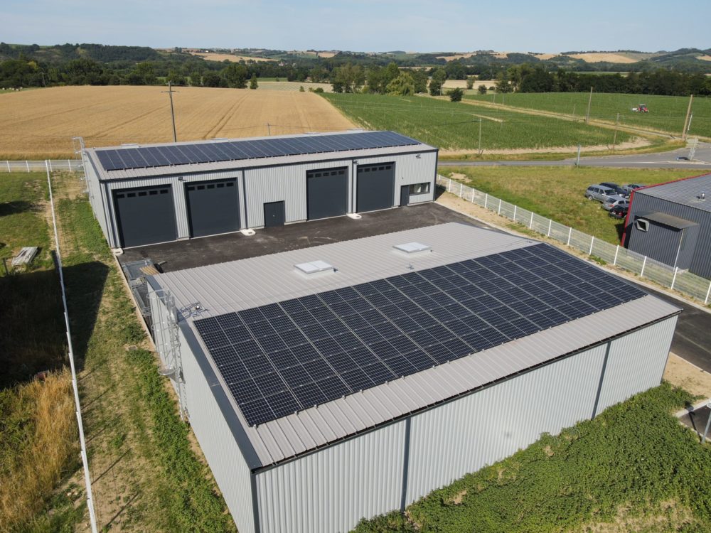 photovoltaique-entreprise-2 L'obligation d'installation photovoltaïque : un atout pour les entreprises