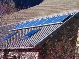 photovoltaique-sites-isoles-3 Réception et installation de photovoltaïque pour sites isolés