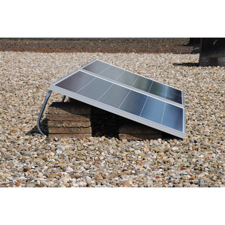 photovoltaique-toit-plat-1 Installation photovoltaïque sur toit plat : optimiser votre espace et réduire vos factures d'énergie