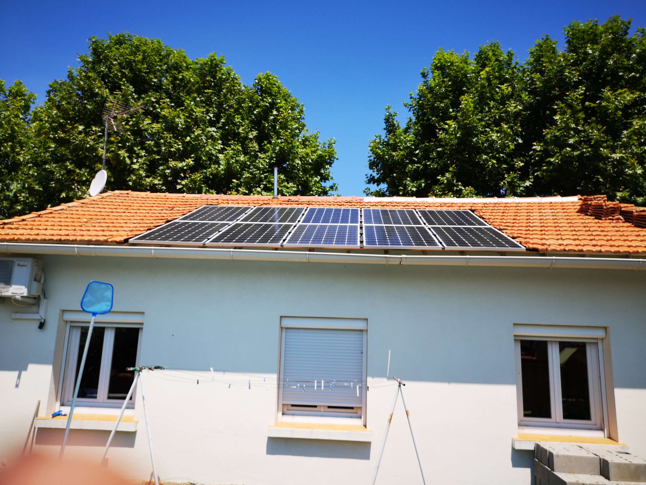 prix-installation-photovoltaique-2.4-kwh-1-scaled prix d une installation photovoltaique 2.4 kwh