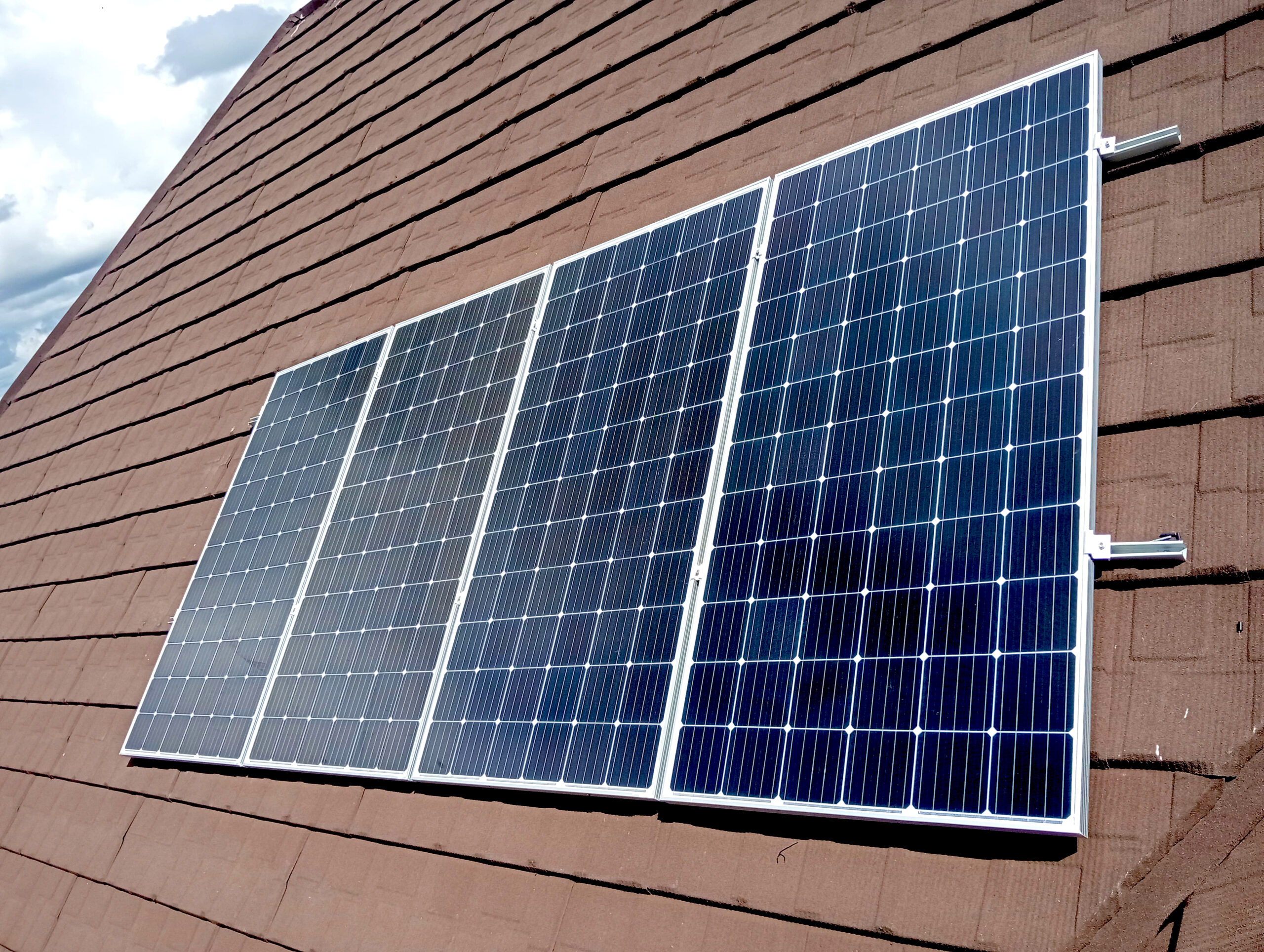 découvrez l'énergie solaire, une source d'énergie renouvelable et durable qui réduit votre empreinte carbone tout en offrant des économies sur vos factures d'électricité. explorez les technologies solaires, les avantages environnementaux et les solutions adaptées à vos besoins.