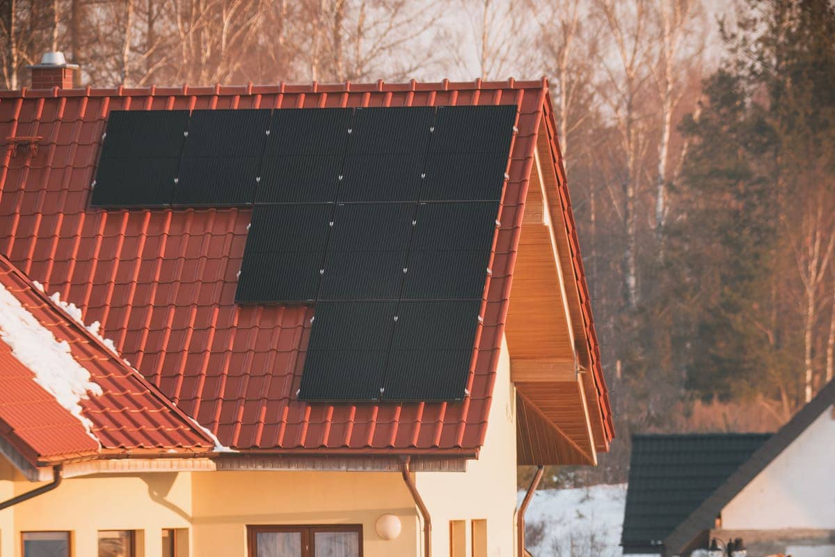 découvrez les avantages de la puissance photovoltaïque, une solution d'énergie renouvelable qui transforme la lumière du soleil en électricité. explorez comment cette technologie durable peut réduire vos factures d'énergie, diminuer votre empreinte carbone et contribuer à un avenir plus vert.