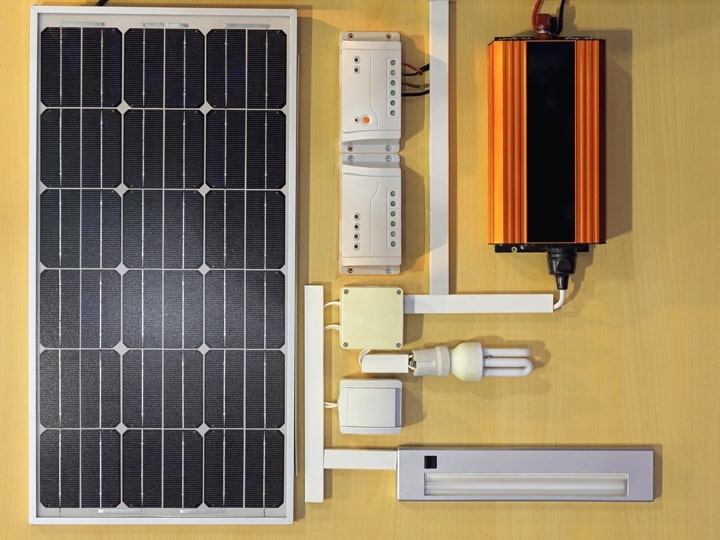 découvrez le régulateur photovoltaïque, essentiel pour optimiser la performance de vos panneaux solaires. apprenez comment cet appareil maximise l'énergie produite tout en protégeant vos équipements, garantissant une autonomie énergétique durable et efficace.