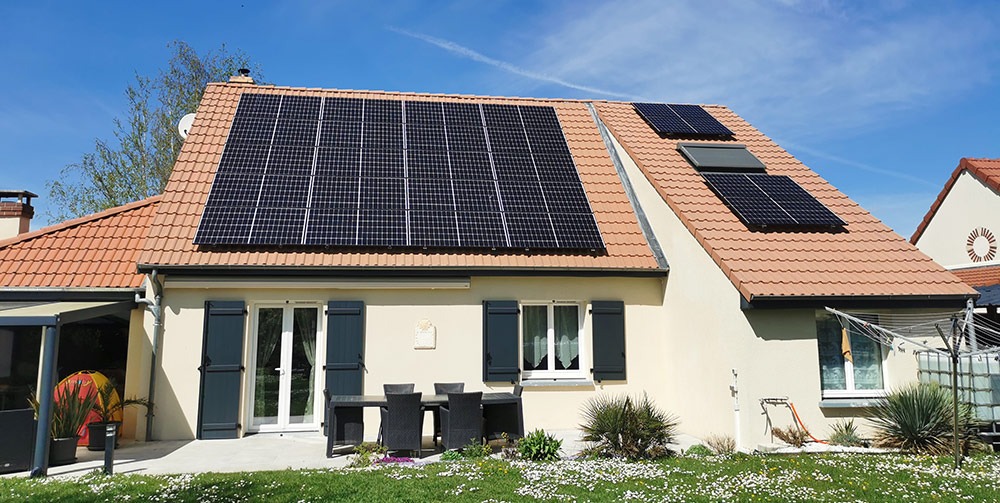 découvrez les opportunités de la revente photovoltaïque : comment optimiser vos revenus en revendant l'énergie solaire produite par vos panneaux. informez-vous sur les réglementations, les tarifs d'achat et les avantages économiques pour maximiser votre investissement écologique.