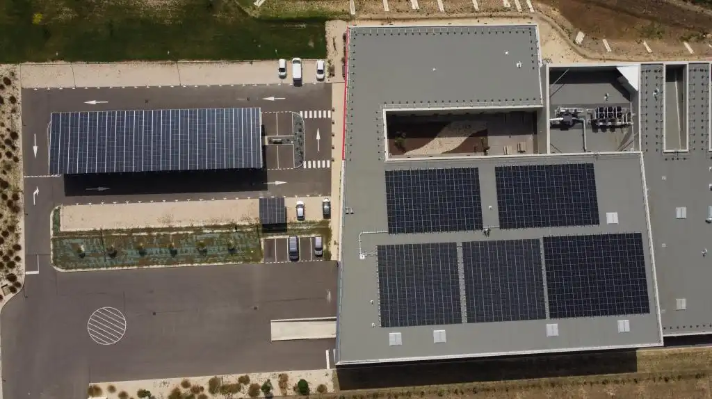 roi-photovoltaique Retour sur investissement des installations photovoltaïques : un choix judicieux