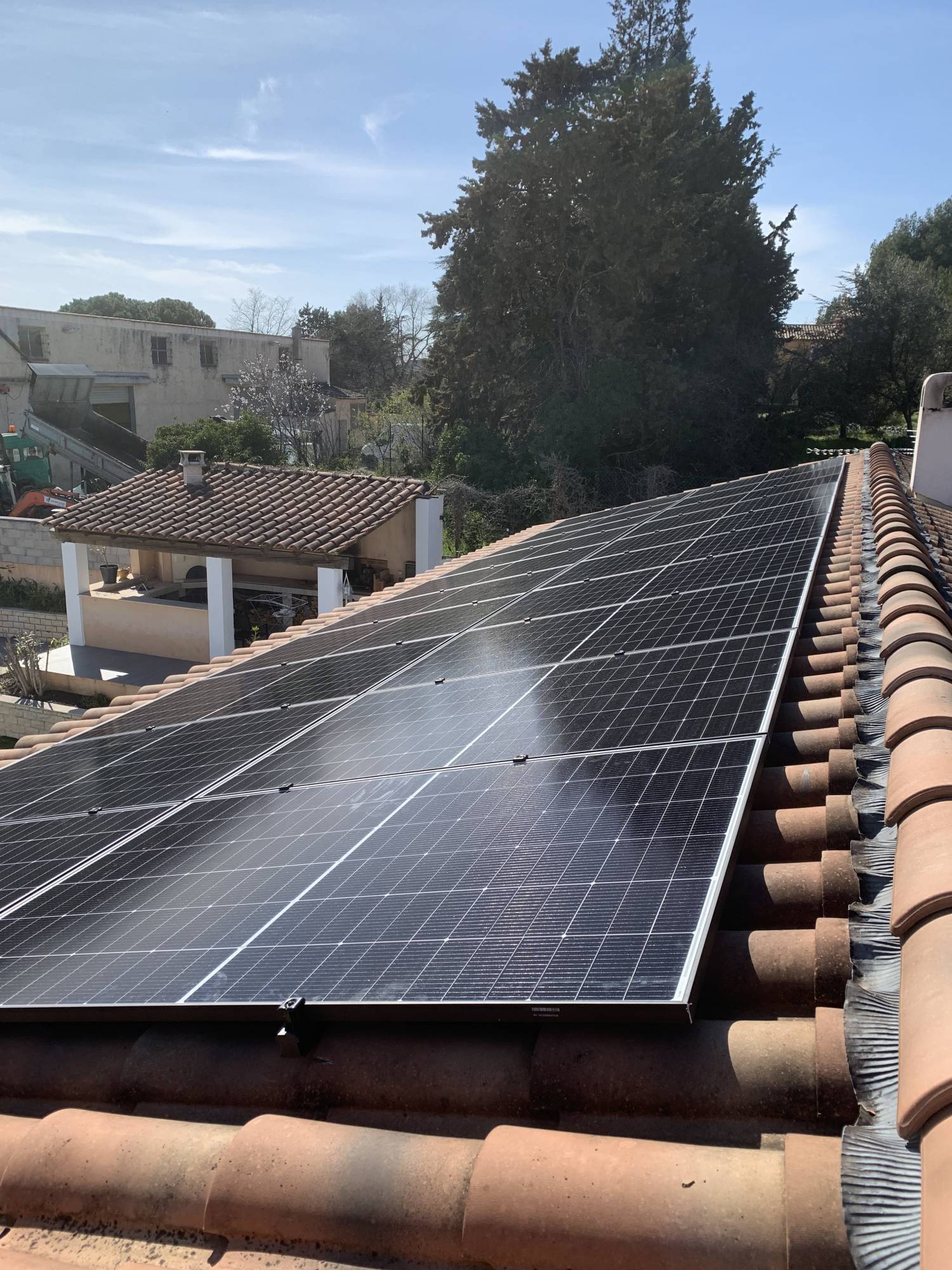 sous-traitance-photovoltaique-bouches-du-rhone-1 Optimiser votre projet avec la sous-traitance d'installation photovoltaïque dans les Bouches-du-Rhône