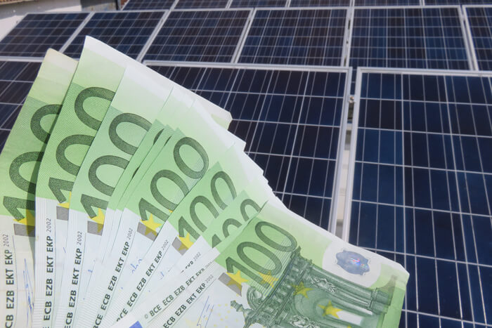 découvrez comment bénéficier des subventions pour l'installation de panneaux photovoltaïques. profitez d'aides financières pour réduire le coût de votre projet d'énergie renouvelable et contribuer à la transition énergétique. informez-vous sur les conditions d'éligibilité et les démarches à suivre pour maximiser votre investissement.