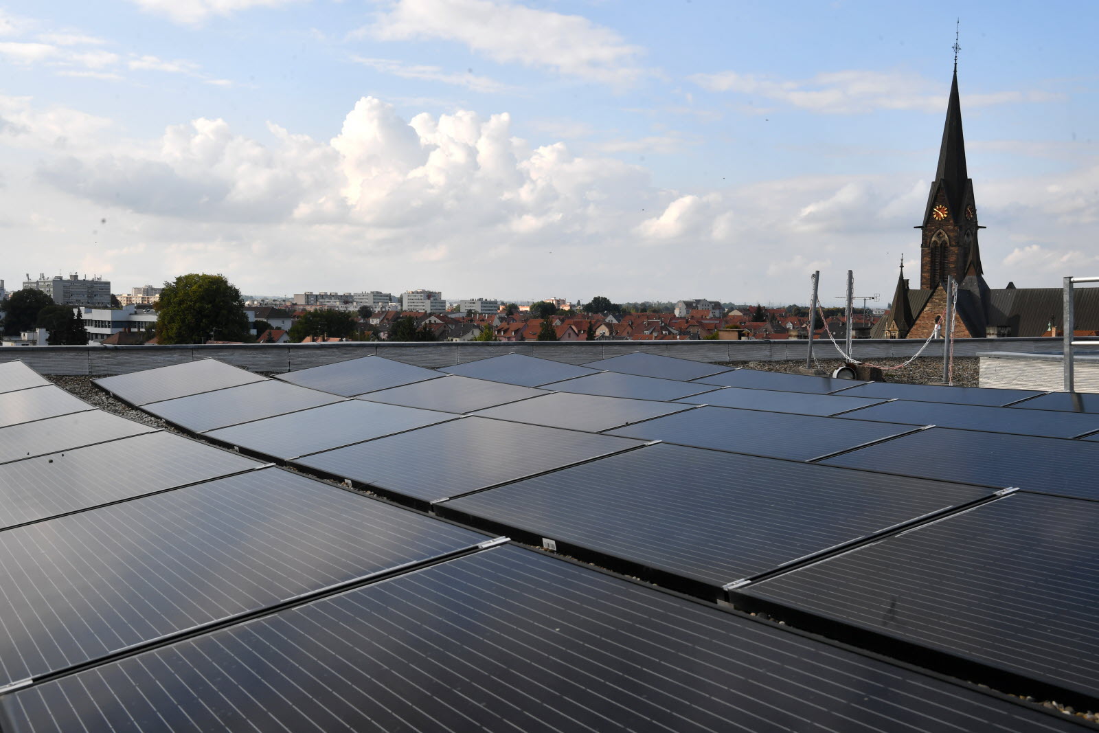 toit-mairie-alsace-photovoltaique installation photovoltaique location du toit de la mairie de alsace