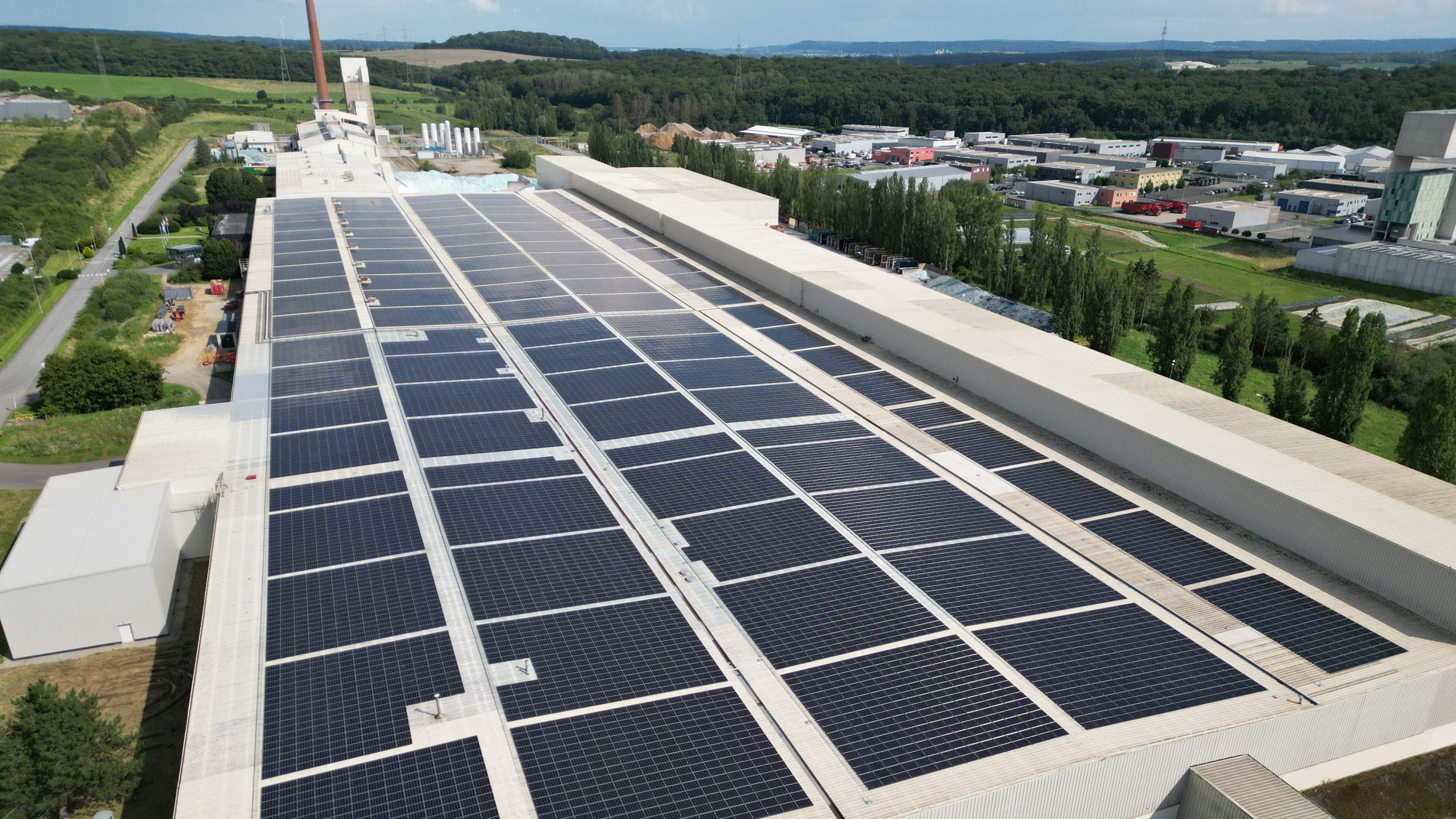 tripler-economies-solaire-2-scaled Découvrez comment tripler vos économies avec le calcul de rentabilité solaire en seulement 5 minutes !