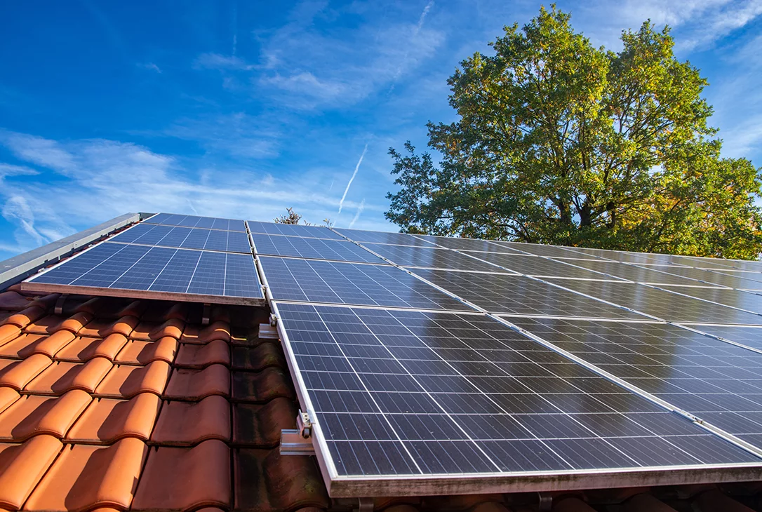 découvrez nos solutions de vente photovoltaïque pour optimiser votre consommation d'énergie et réduire vos factures. profitez d'une installation sur mesure et d'un accompagnement personnalisé pour faire de l'énergie solaire une véritable alternative durable.