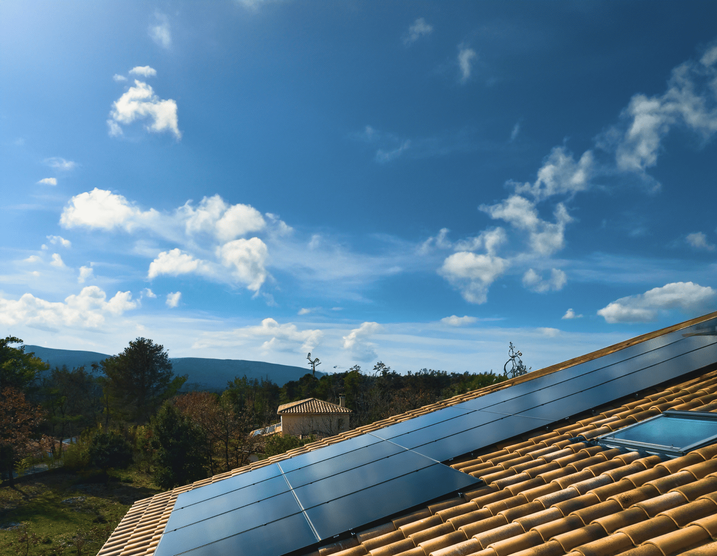 découvrez comment l'autofinancement des panneaux photovoltaïques peut transformer votre consommation d'énergie et réduire vos factures. explorez les avantages financiers et écologiques d'investir dans cette technologie durable.