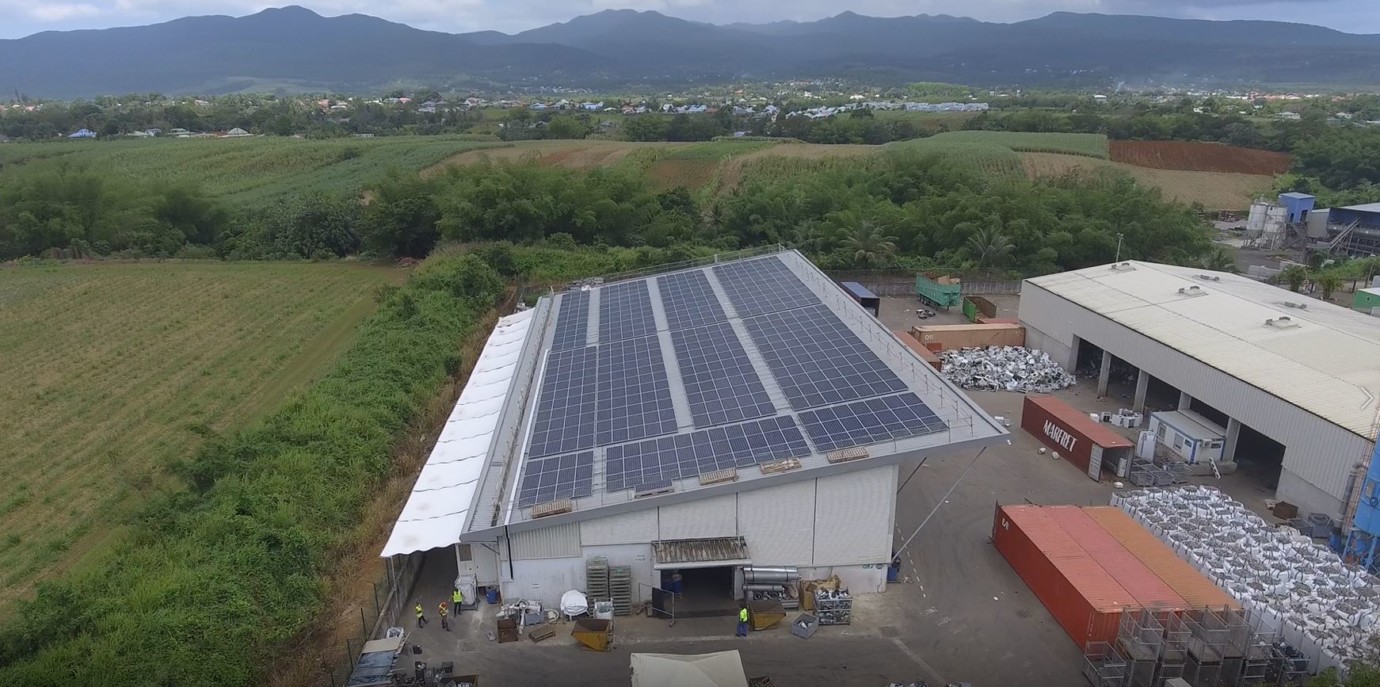 découvrez les avantages et le fonctionnement des centrales photovoltaïques en guadeloupe, une solution durable pour produire de l'énergie renouvelable tout en préservant l'environnement. informez-vous sur les projets en cours et comment participer à cette transition énergétique.