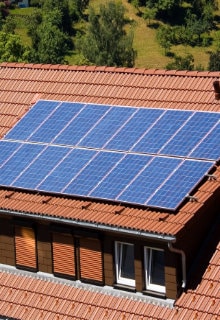 découvrez tout ce qu'il faut savoir sur le coût des panneaux photovoltaïques. analysez les prix, les facteurs influençant les coûts, et explorez les aides financières disponibles pour investir dans une énergie solaire durable et rentable.