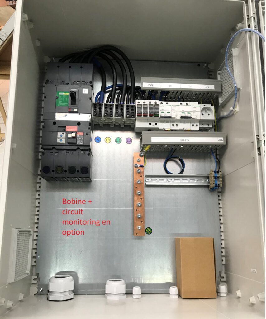 guide-installation-coffret-dc-photovoltaique-1 Installation d'un coffret DC photovoltaïque avec micro onduleur : guide complet