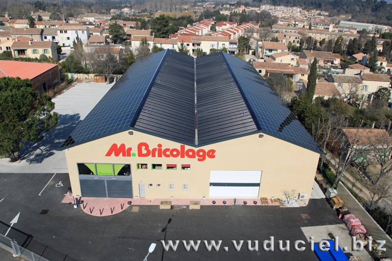 découvrez nos solutions d'installation photovoltaïque dans les alpes-maritimes. profitez de l'énergie solaire pour réduire vos factures d'électricité et contribuer à l'environnement. contactez-nous pour un devis personnalisé et commencez à bénéficier d'une énergie propre et renouvelable.