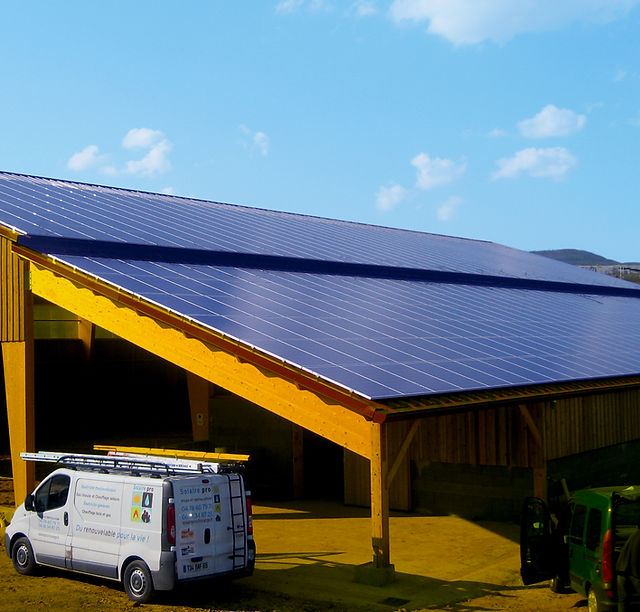 installation-photovoltaique-lyon-1 Les étapes clés pour une installation photovoltaïque réussie à Lyon