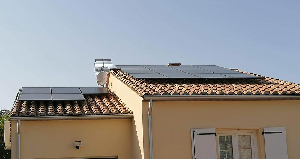 panneaux-photovoltaiques-aude-1 Installation de panneaux photovoltaïques dans l'Aude : guide pratique et astuces