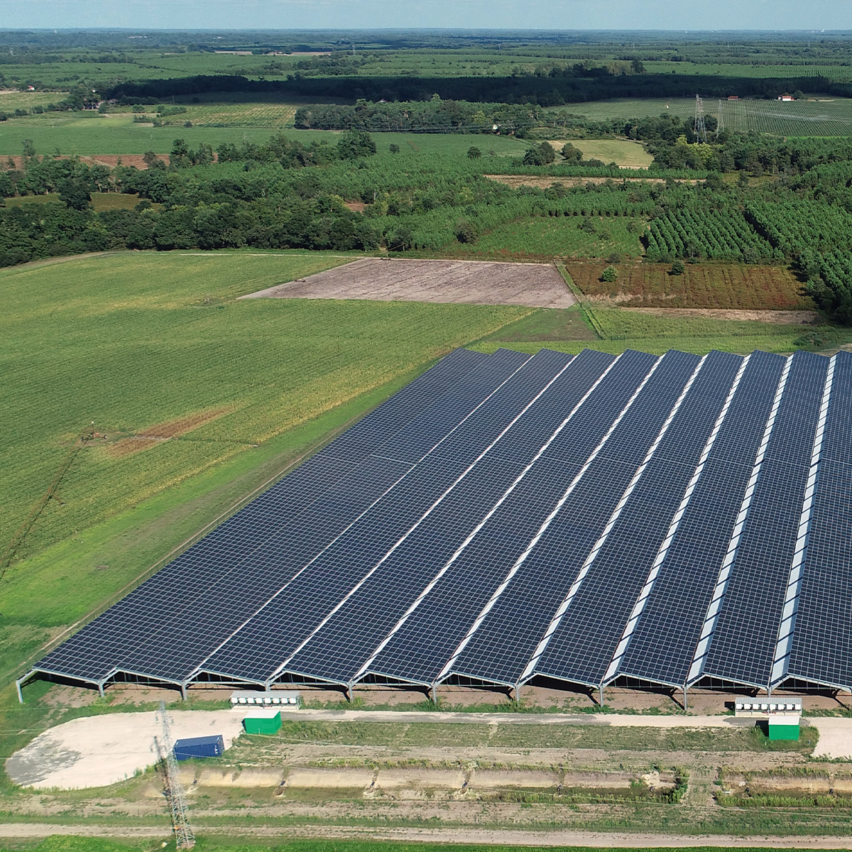 découvrez comment les panneaux photovoltaïques révolutionnent l'agriculture en offrant une solution durable et économique pour la production d'énergie. optimisez vos cultures tout en réduisant votre empreinte carbone.
