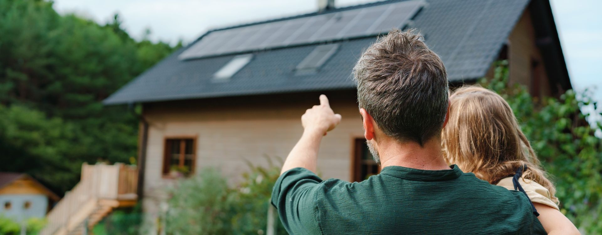 guide-installation-photovoltaique-frejus-1 Installation photovoltaïque à Fréjus : guide complet pour débutants