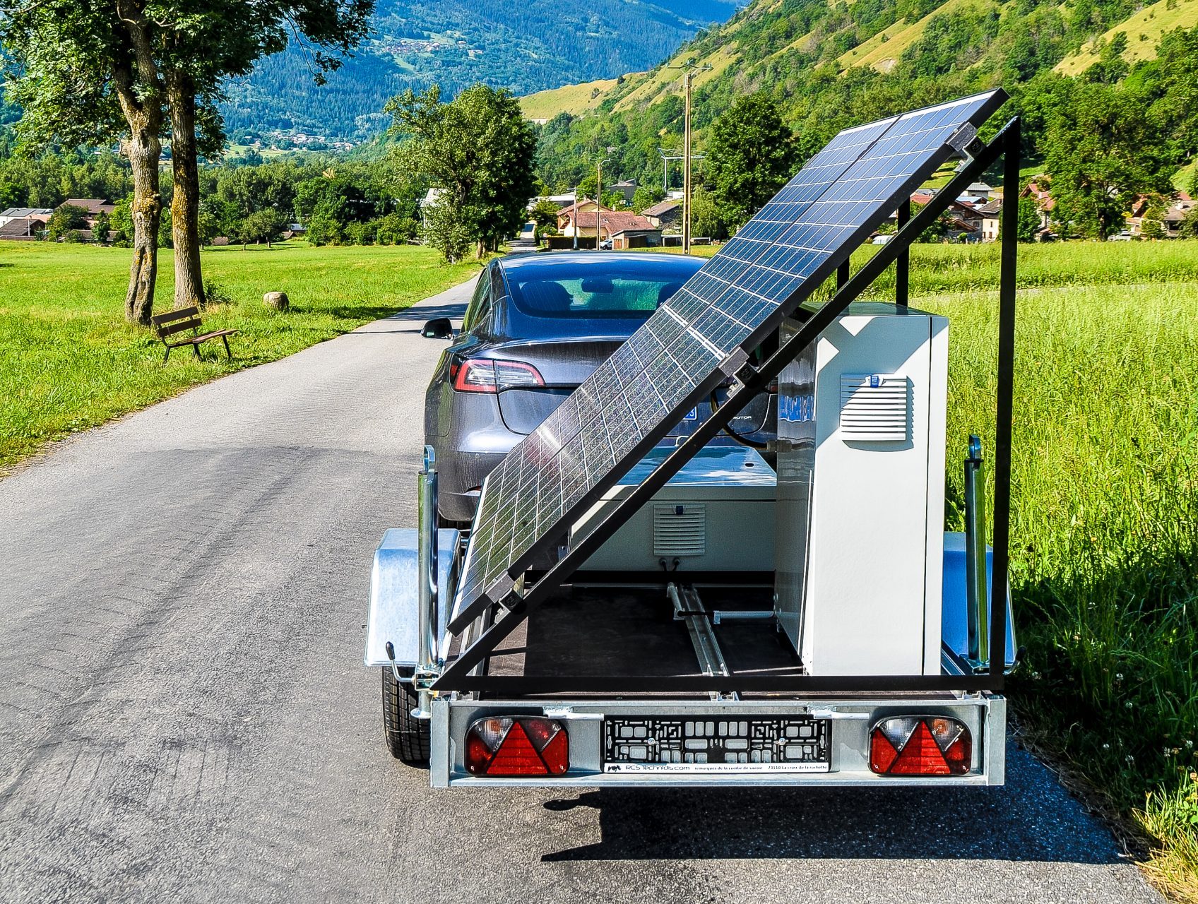 installation-photovoltaique-camion-1 Tuto pour installer un système photovoltaïque dans un camion
