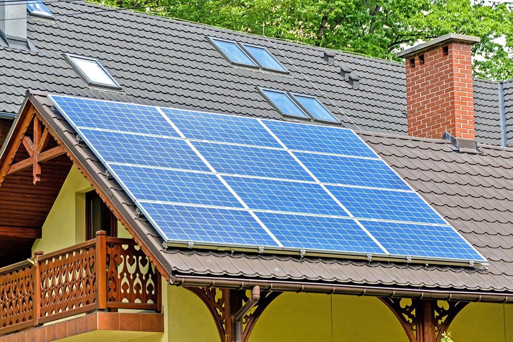 découvrez les avantages des panneaux photovoltaïques sur toit : une solution écologique et économique pour produire votre propre électricité, réduire votre facture d'énergie et contribuer à la transition énergétique. optez pour l'énergie solaire et boostez la valeur de votre maison.