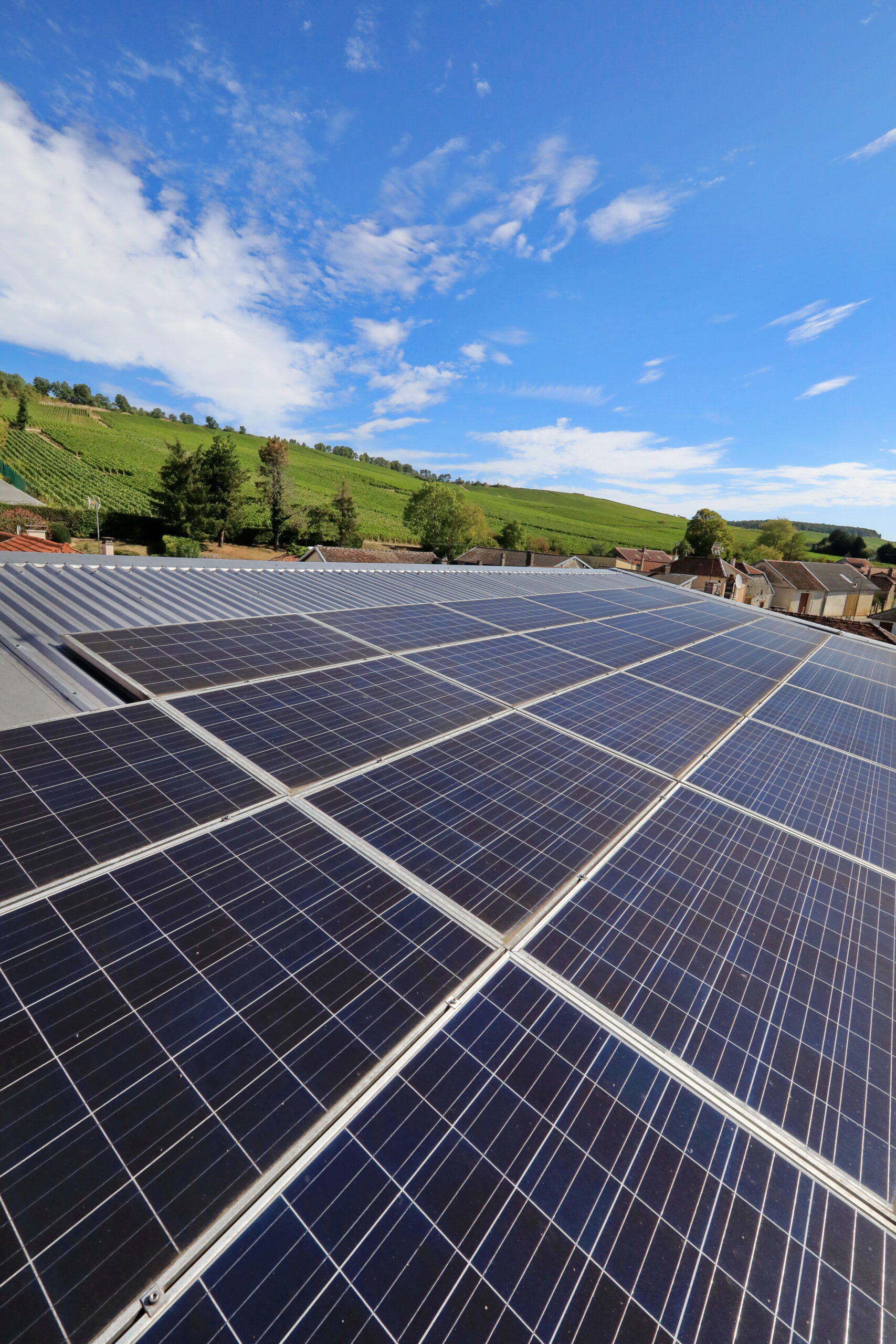 découvrez les tarifs pour l'installation d'un système photovoltaïque de 60m². profitez de notre expertise pour réduire vos factures d'énergie tout en contribuant à un avenir durable. obtenez une estimation personnalisée et des conseils adaptés à votre projet solaire.