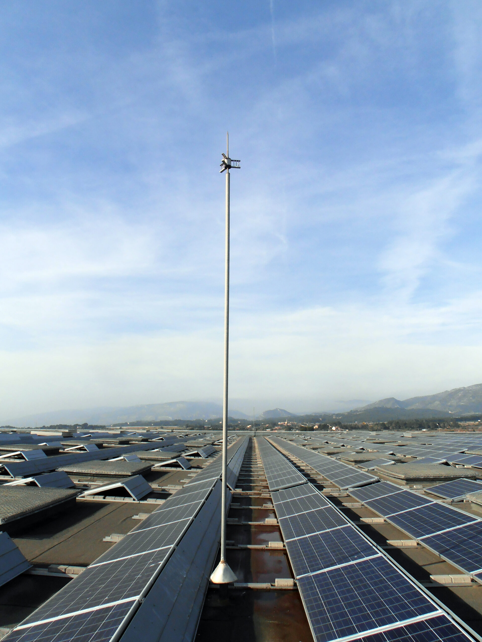 protection-electrique-panneaux-photovoltaiques-2-scaled Schéma de protection électrique après l'installation de panneaux photovoltaïques