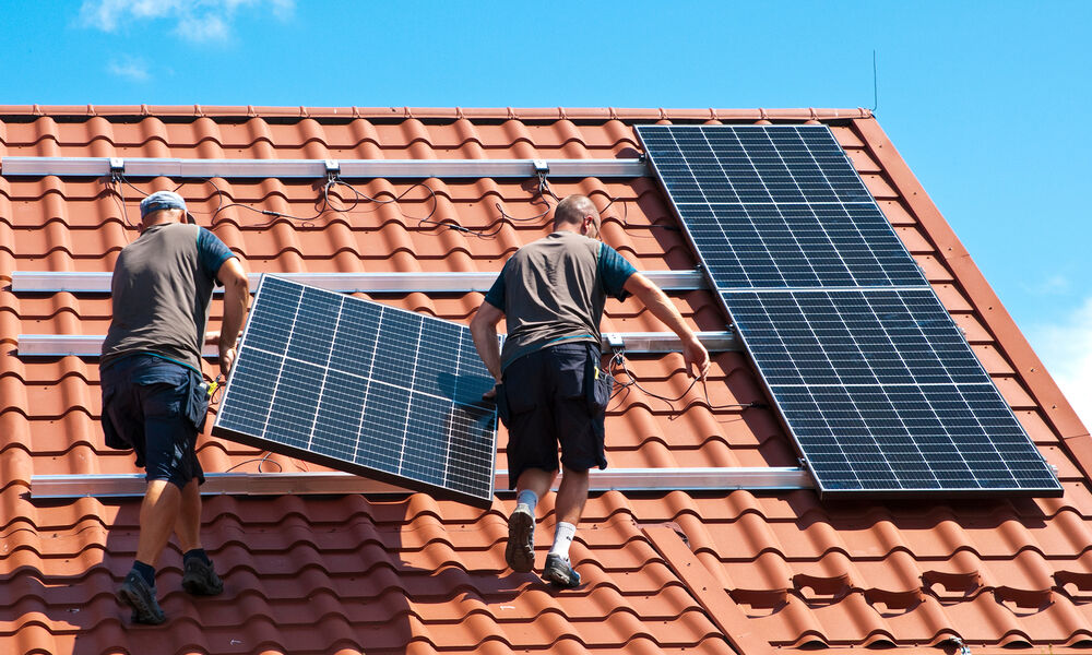 découvrez les principaux risques liés aux installations photovoltaïques, ainsi que des conseils pour les minimiser et assurer une performance optimale de vos panneaux solaires.