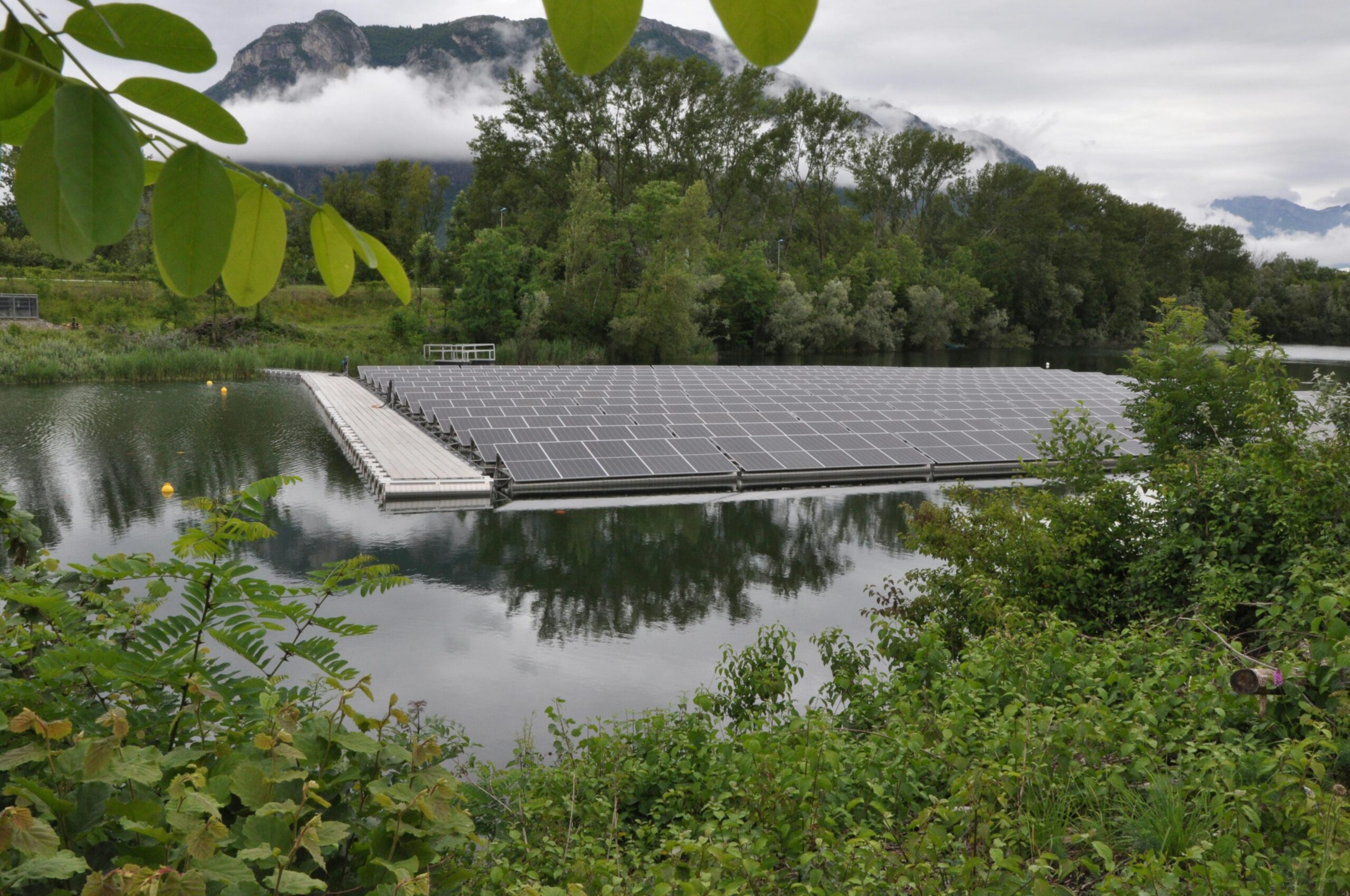 inauguration-centrale-photovoltaique-innovante-a-lecole-de-la-souque-1-scaled Inauguration d'une centrale photovoltaïque innovante à l’école de la Souque à Saint-Vincent-de-Tyrosse