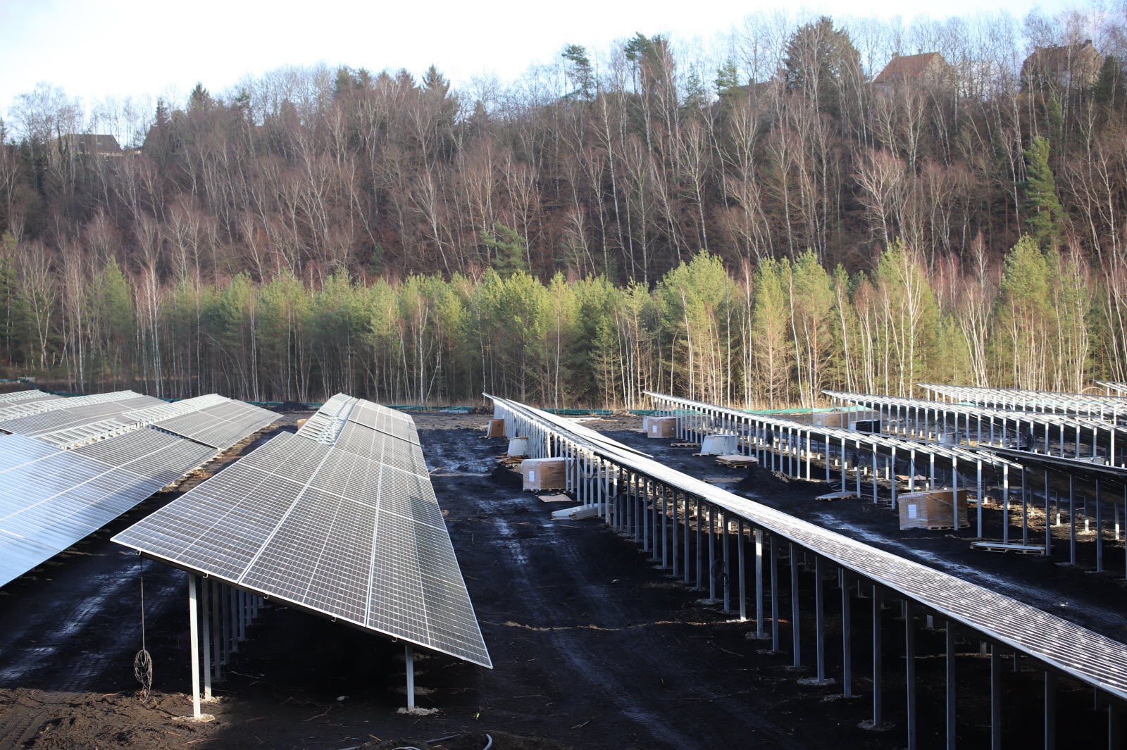 projet-photovoltaique-a-mesnil-en-ouche-rejete-1 À Mesnil-en-Ouche, le projet de parc photovoltaïque rejeté par le conseil municipal : une réalisation encore possible ?