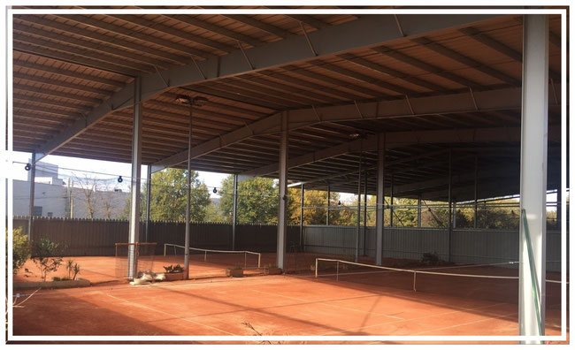 toiture-tennis-a-ploermel-bientot-solaire-1 À Ploërmel, la toiture de la salle de tennis bientôt équipée d’une installation photovoltaïque innovante