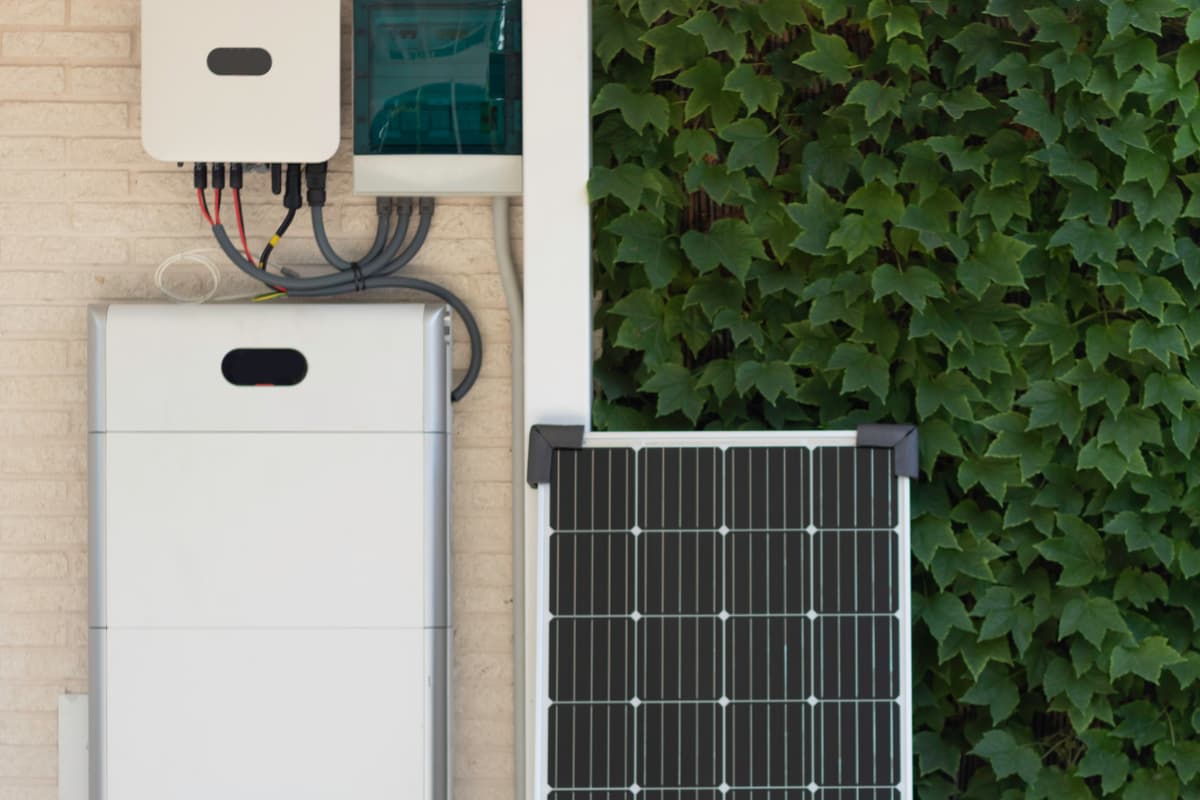 location-de-batteries-solaires-maison Ce spécialiste des panneaux solaires propose désormais la location de batteries pour maisons
